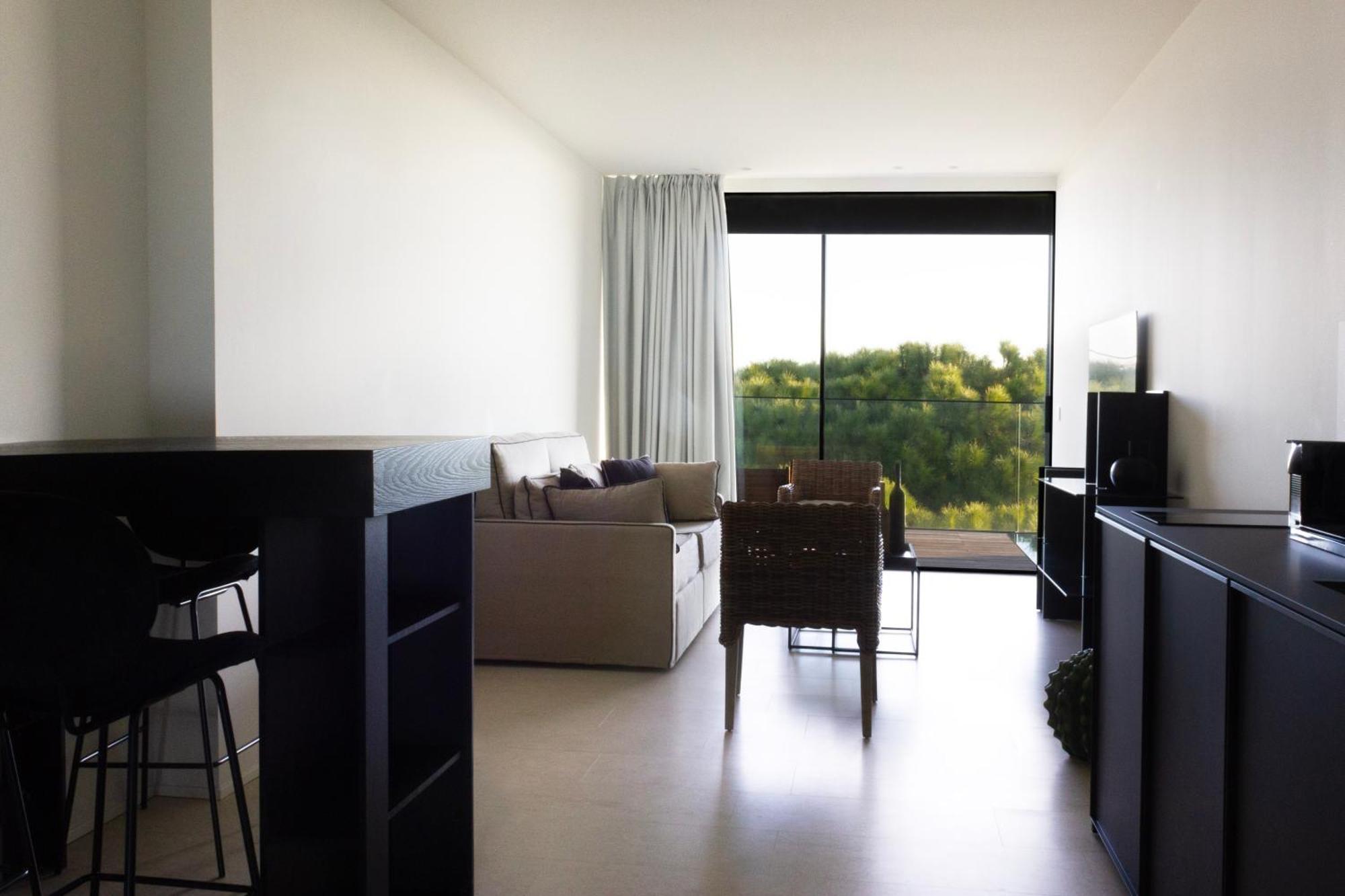 לידו די ג'סולו Hotel Mediterraneo Suite&Residence מראה חיצוני תמונה