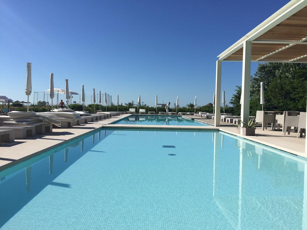 לידו די ג'סולו Hotel Mediterraneo Suite&Residence מראה חיצוני תמונה