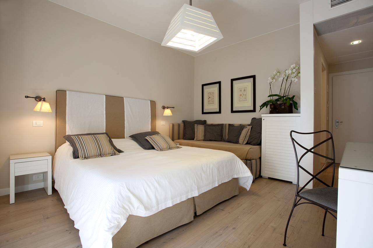לידו די ג'סולו Hotel Mediterraneo Suite&Residence מראה חיצוני תמונה
